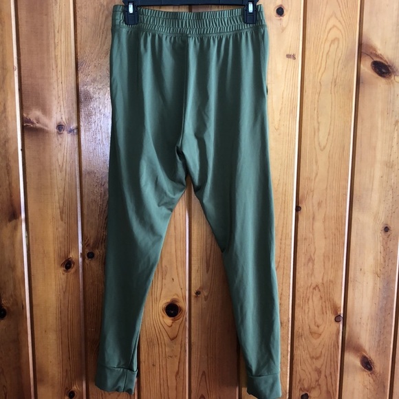 Pink Victoria’s Secret active wear olive green pants sweatpants size medium​​ - Picture 8 of 9